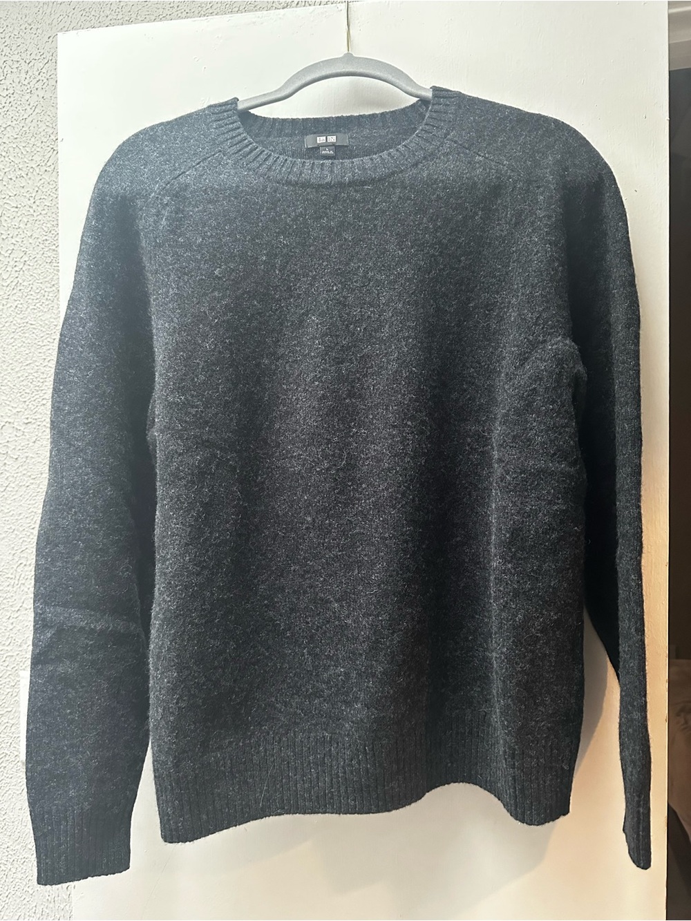 Mens Uniqlo Sweater Grey Size Medium